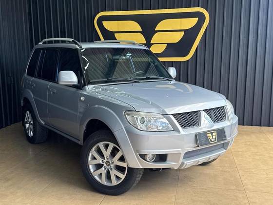 MITSUBISHI PAJERO TR4 2.0 4X4 16V FLEX 4P MANUAL